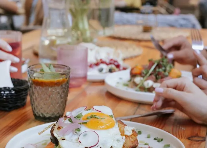 Wozna 11 Stare Aparthotel 3*