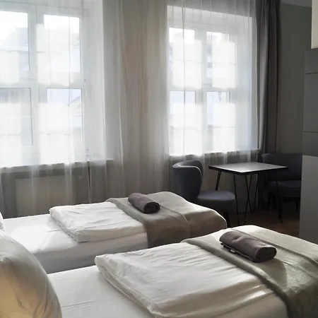 Wozna 11 Stare 3*