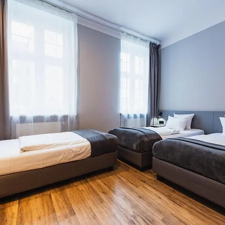 Aparthotel Wozna 11 Stare