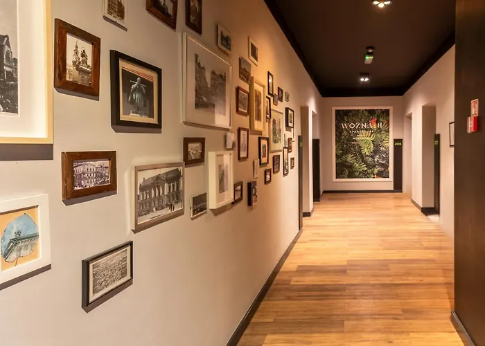 Wozna 11 Stare Hotel apartamentowy 3*